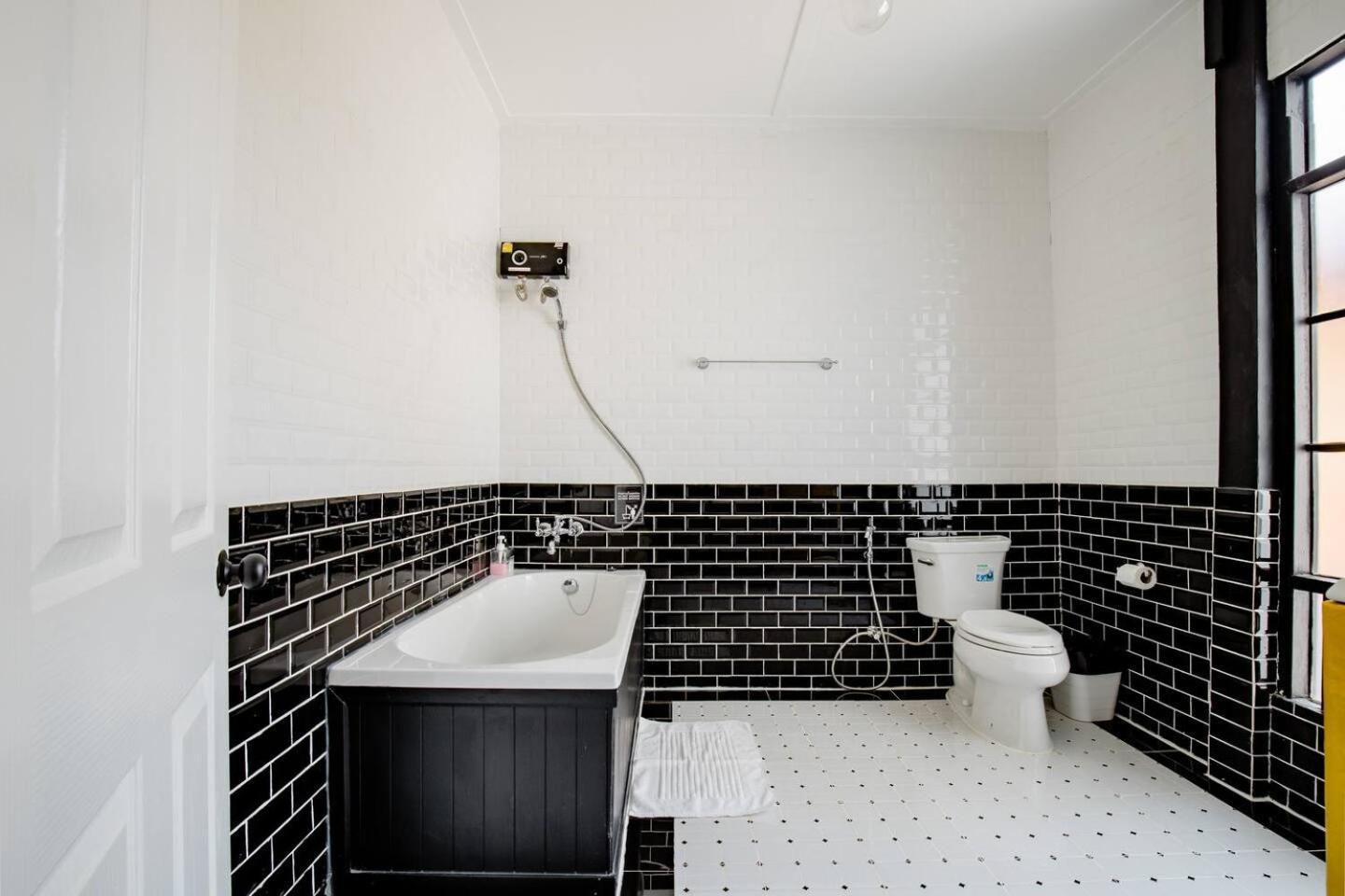 Haheng House Hotel Bangkok Luaran gambar